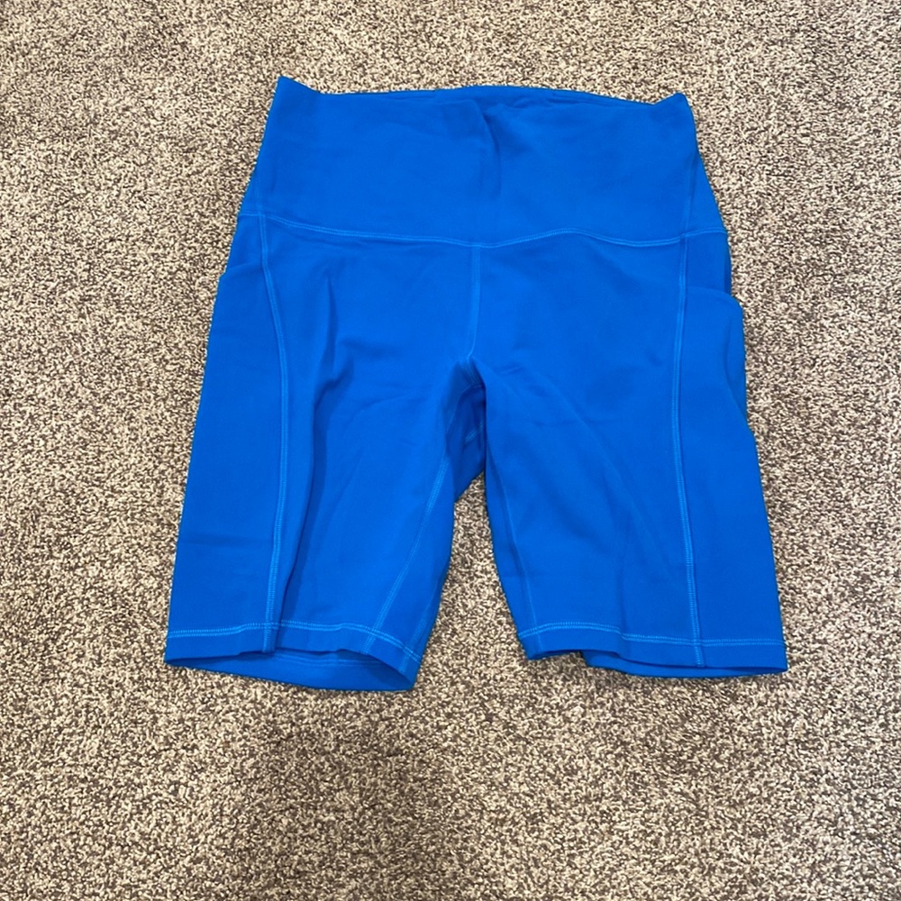 Lululemon align with pockets shorts 8”. Size 8. Poolside